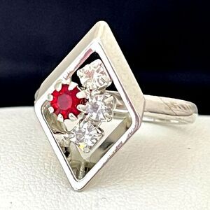 Vintage 1960s Cocktail Ring Mid Century Modern Red Rhinestone Silver Tone - 4I